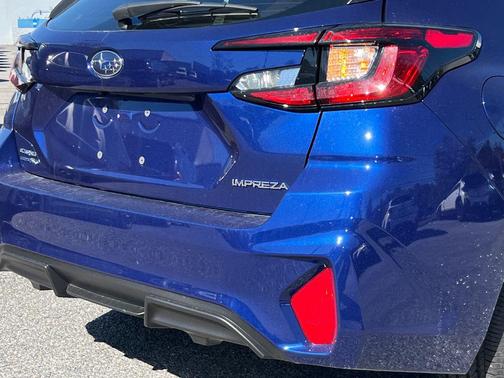 2025 Subaru Impreza Base