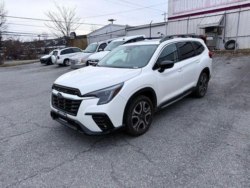 2025 Subaru Ascent Limited 8-Passenger