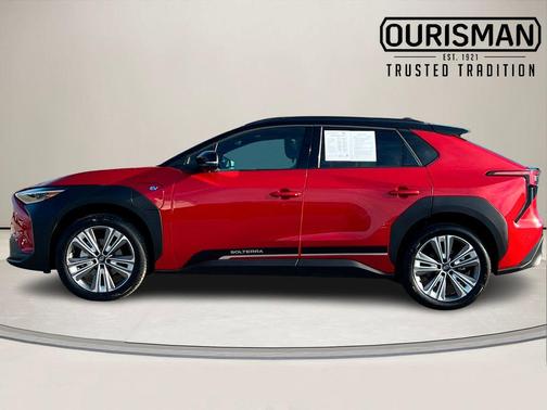 2024 Subaru Solterra Touring