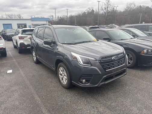 2023 Subaru Forester Base