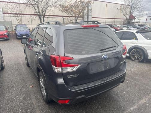 2023 Subaru Forester Base