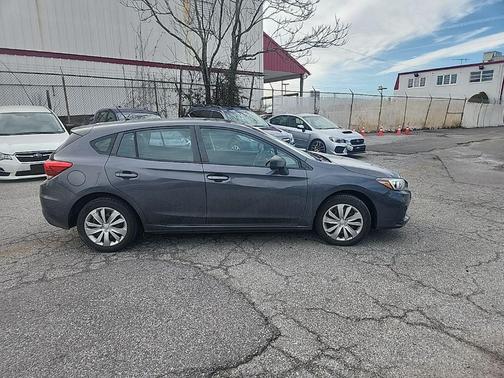 2019 Subaru Impreza 2.0i