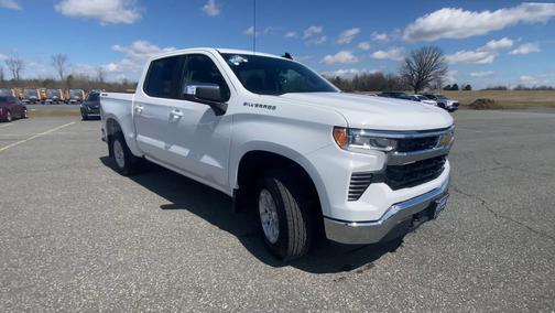 Summit White 2026 Chevrolet Silverado 1500 LT