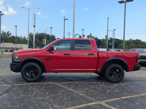 2022 RAM 1500 Classic SLT