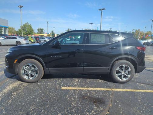 2025 Chevrolet Blazer LT