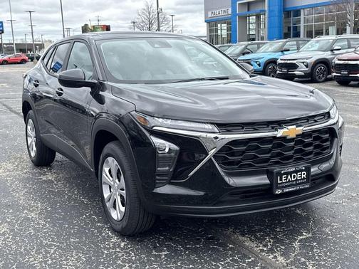 2025 Chevrolet Trax LS
