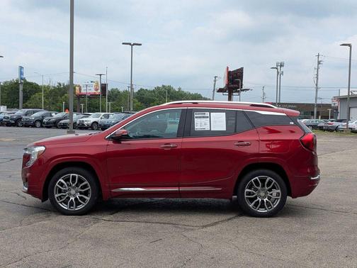 2022 GMC Terrain Denali