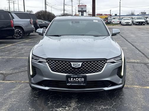 2023 Cadillac CT4 Luxury