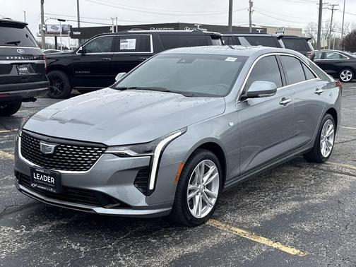 2023 Cadillac CT4 Luxury