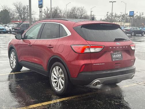 2021 Ford Escape Titanium Hybrid