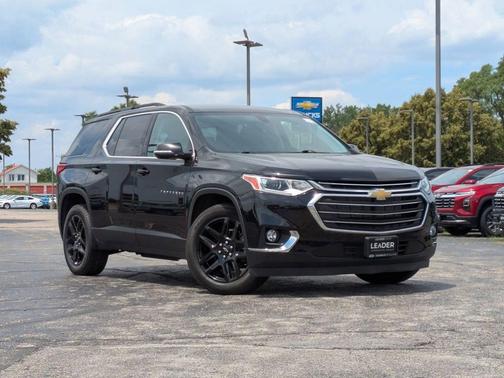 2021 Chevrolet Traverse LT Leather