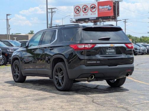 2021 Chevrolet Traverse LT Leather