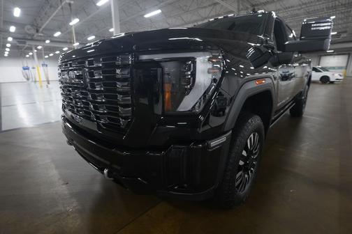 Onyx Black 2025 GMC Sierra 2500 Denali Ultimate