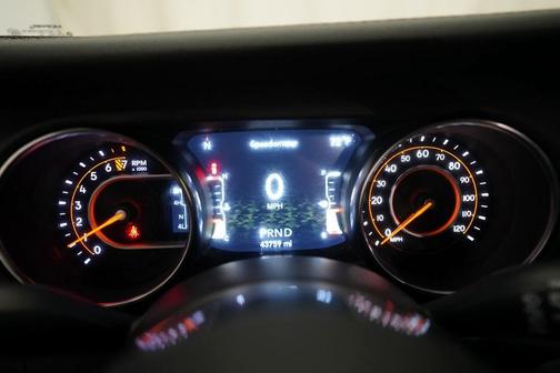 2021 Jeep Wrangler Unlimited Sahara Altitude