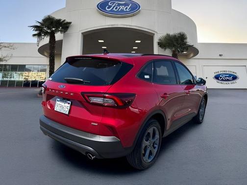 RAPID RED MET TINTED CC 2025 Ford Escape ST-LINE