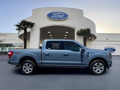AZURE GRAY METALLIC TRICOAT 2023 Ford F-150 PLATINUM