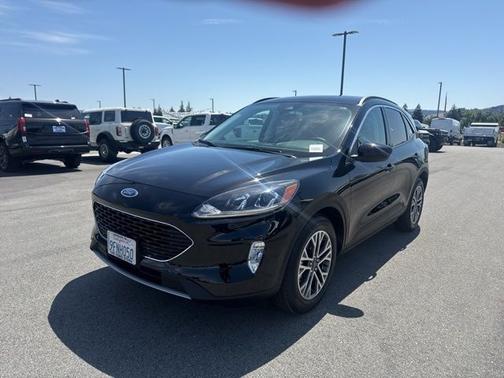 AGATE BLACK METALLIC 2022 Ford Escape SEL