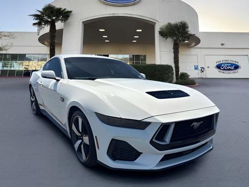 WIMBLEDON WHITE 2025 Ford Mustang GT PREMIUM