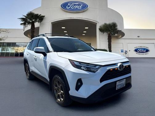 Ice 2023 Toyota RAV4 WOODLAND EDITION