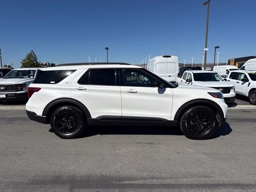 STAR WHITE MET TRI-COAT 2022 Ford Explorer TIMBERLINE
