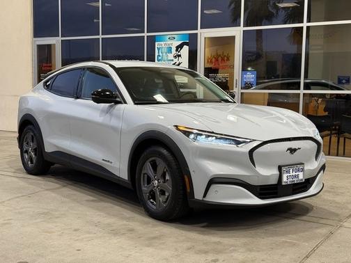 2023 Ford Mustang Mach-E SELECT