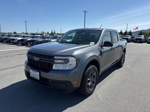 CARBONIZED GRAY METALLIC 2024 Ford Maverick XLT