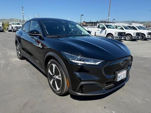 2021 Ford Mustang Mach-E SELECT