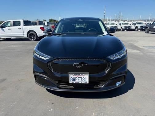 2021 Ford Mustang Mach-E SELECT