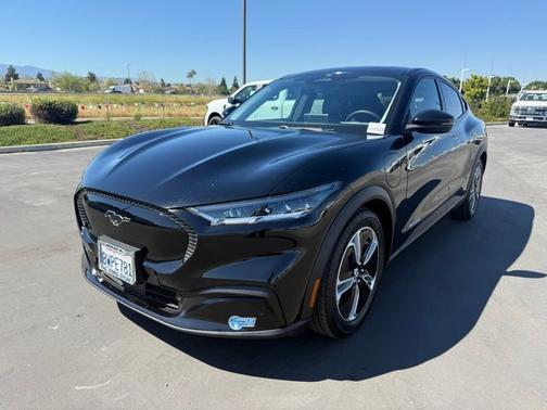 2021 Ford Mustang Mach-E SELECT