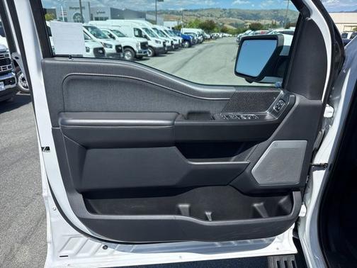 OXFORD WHITE 2023 Ford F-150 RAPTOR