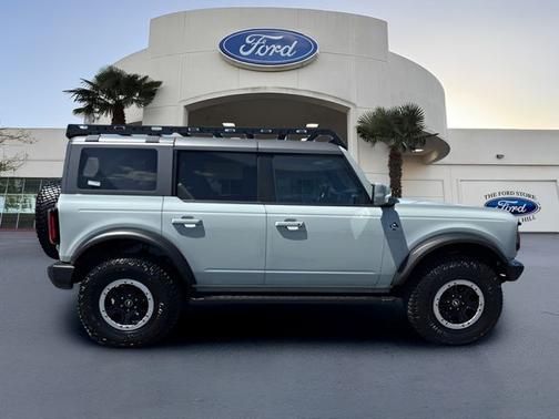 CACTUS GRAY 2024 Ford Bronco OUTER BANKS
