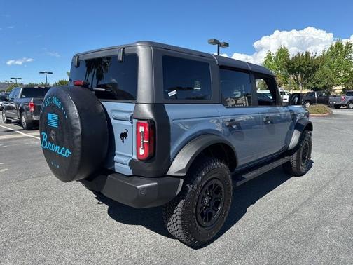 AZURE GRAY MET TRI-COAT 2023 Ford Bronco WILDTRAK