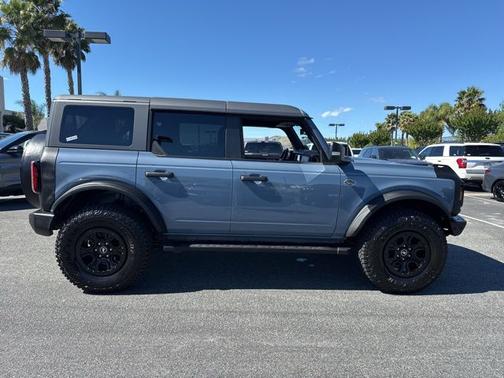 AZURE GRAY MET TRI-COAT 2023 Ford Bronco WILDTRAK