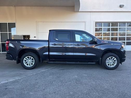 Dark Ash Metallic 2024 Chevrolet Silverado 1500 RST