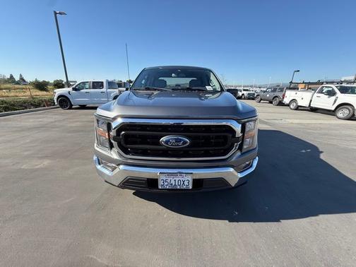 CARBONIZED GRAY METALLIC 2023 Ford F-150 XLT