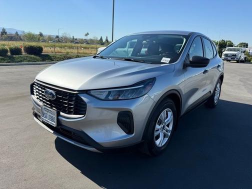 2023 Ford Escape BASE