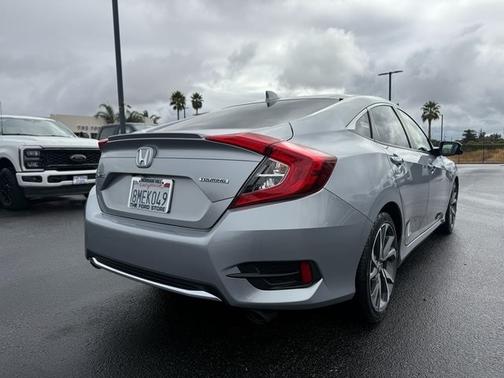 2019 Honda Civic TOURING