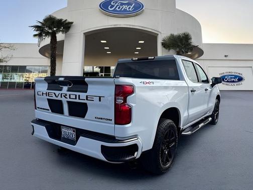 Summit White 2023 Chevrolet Silverado 1500 CUSTOM