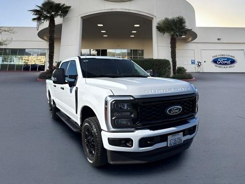 OXFORD WHITE 2024 Ford F-250 XL