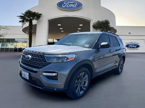CARBONIZED GRAY METALLIC 2021 Ford Explorer XLT