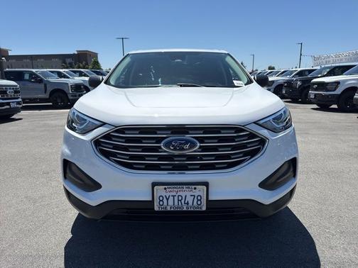 OXFORD WHITE 2021 Ford Edge SE