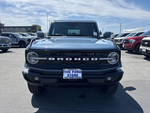 AZURE GRAY MET TRI-COAT 2025 Ford Bronco OUTER BANKS