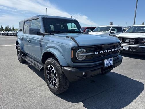 AZURE GRAY MET TRI-COAT 2025 Ford Bronco OUTER BANKS