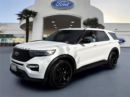 2022 Ford Explorer ST-LINE