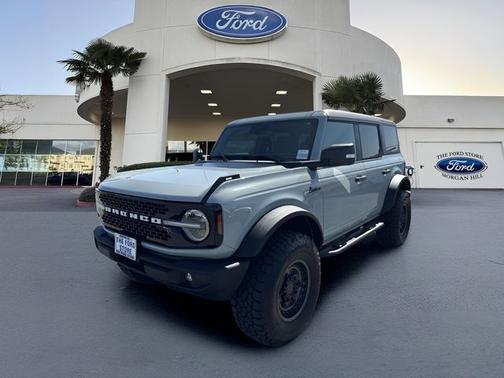 CACTUS GRAY 2022 Ford Bronco WILDTRAK