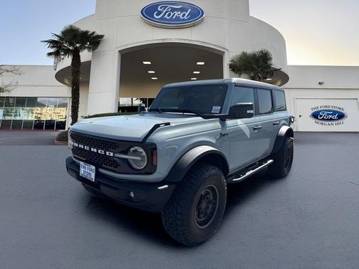 CACTUS GRAY 2022 Ford Bronco WILDTRAK