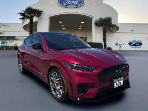 MOLTEN MAGENTA TINTED CC 2025 Ford Mustang Mach-E GT