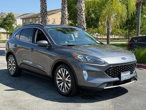 2021 Ford Escape TITANIUM