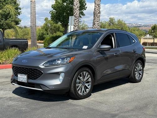 2021 Ford Escape TITANIUM