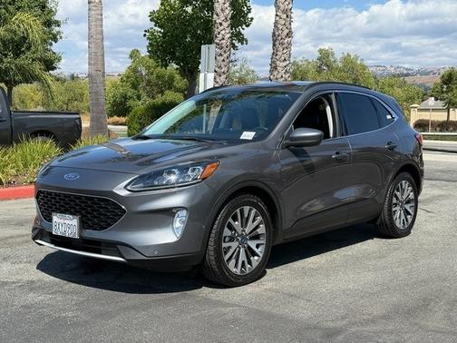 2021 Ford Escape TITANIUM